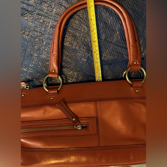 Kenneth Cole Pink Shoulder Bag - Picture 15 of 16